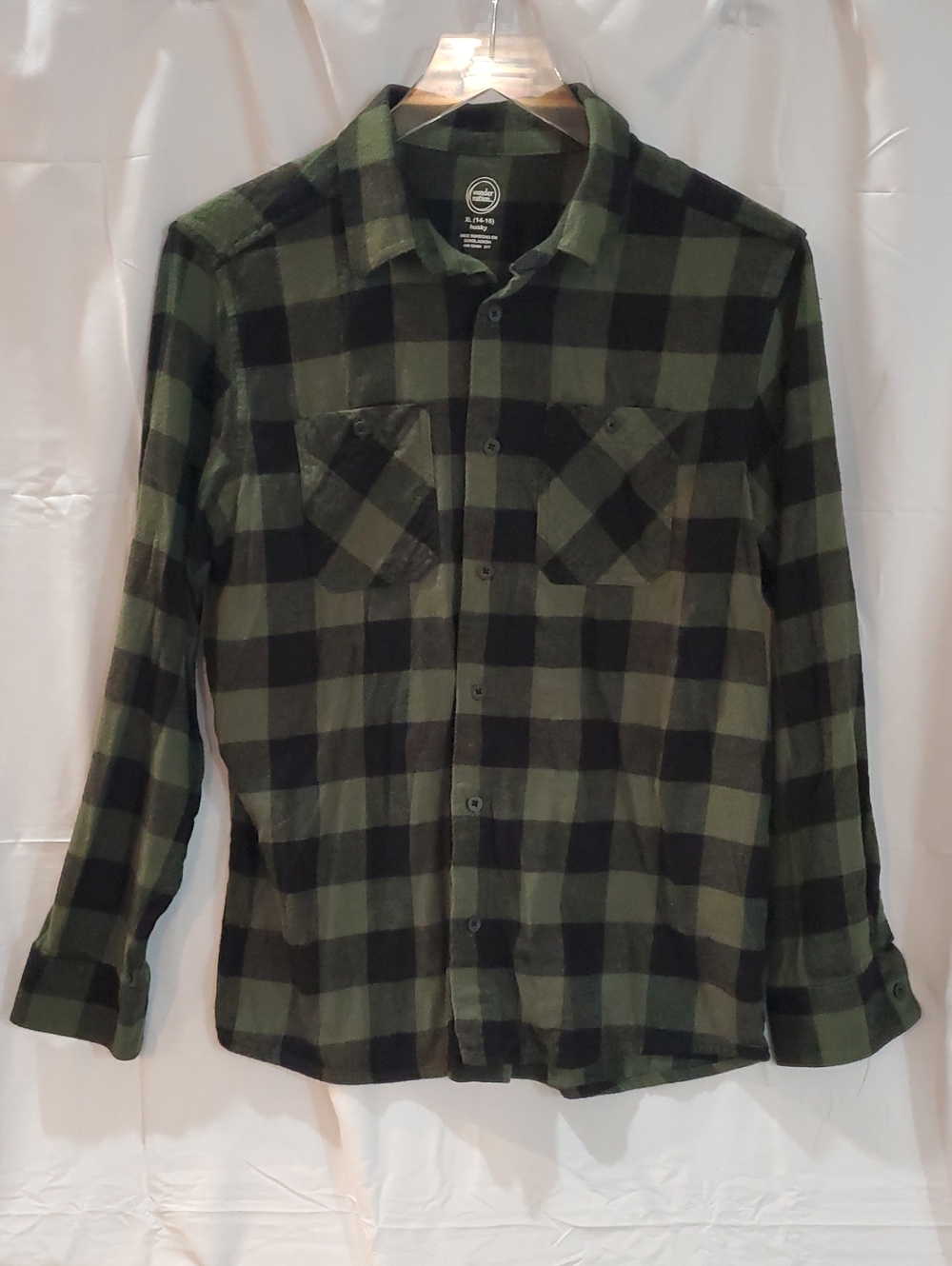 Boy's Plaid Flannel Button Down Green Black Long Sleeve Size 14-16 Husky